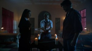 Constantine.S01E08