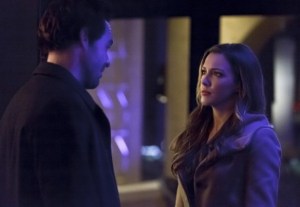 arrow-image-the-return-paul-blackthorne-katie-cassidy-600x414