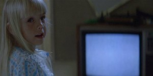 poltergeist-theyre-here-scene