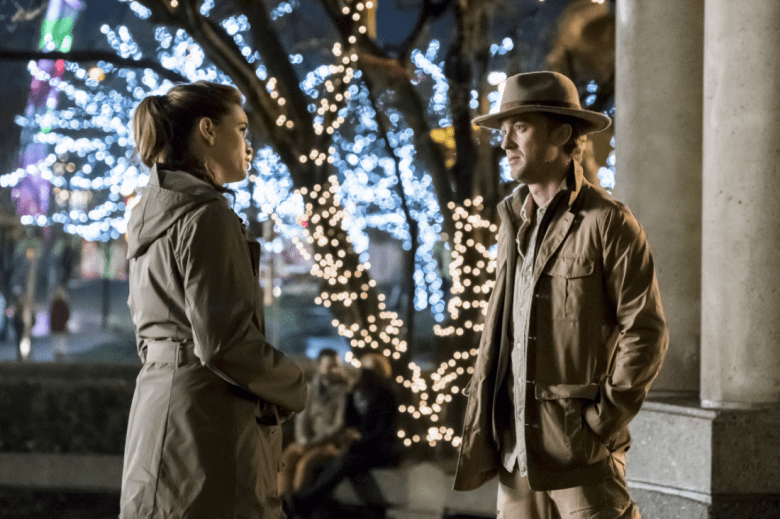 flash-julian-caitlin