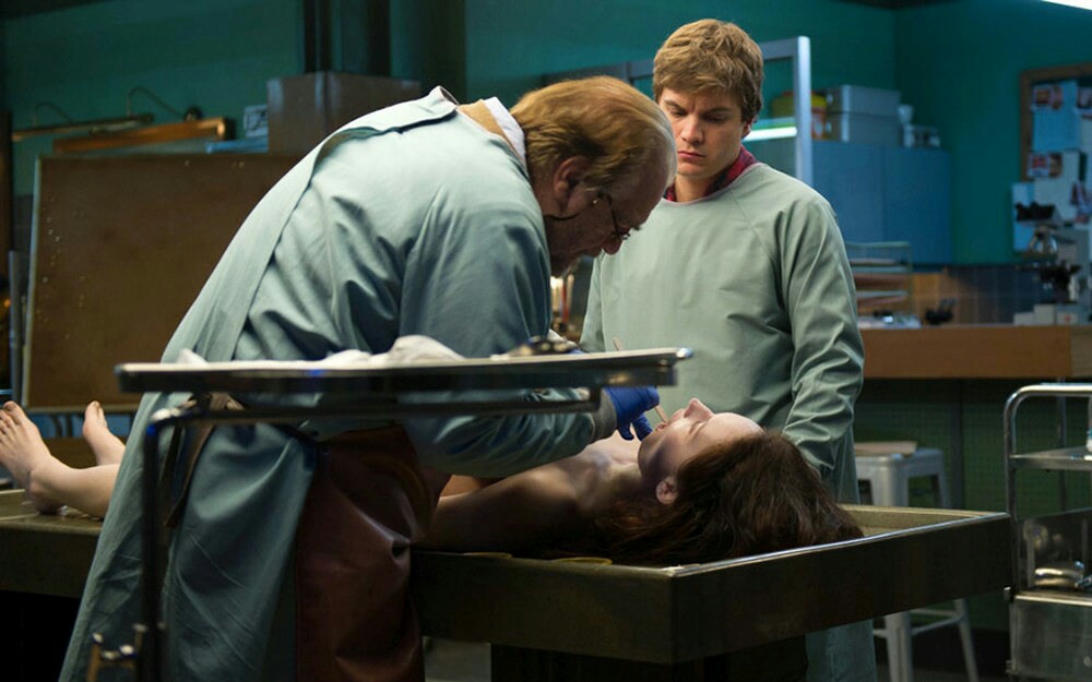 Review: The Autopsy of Jane Doe Takes the Inherently Creepy and Runs With  It In Surprising Directions – We Minored in Film